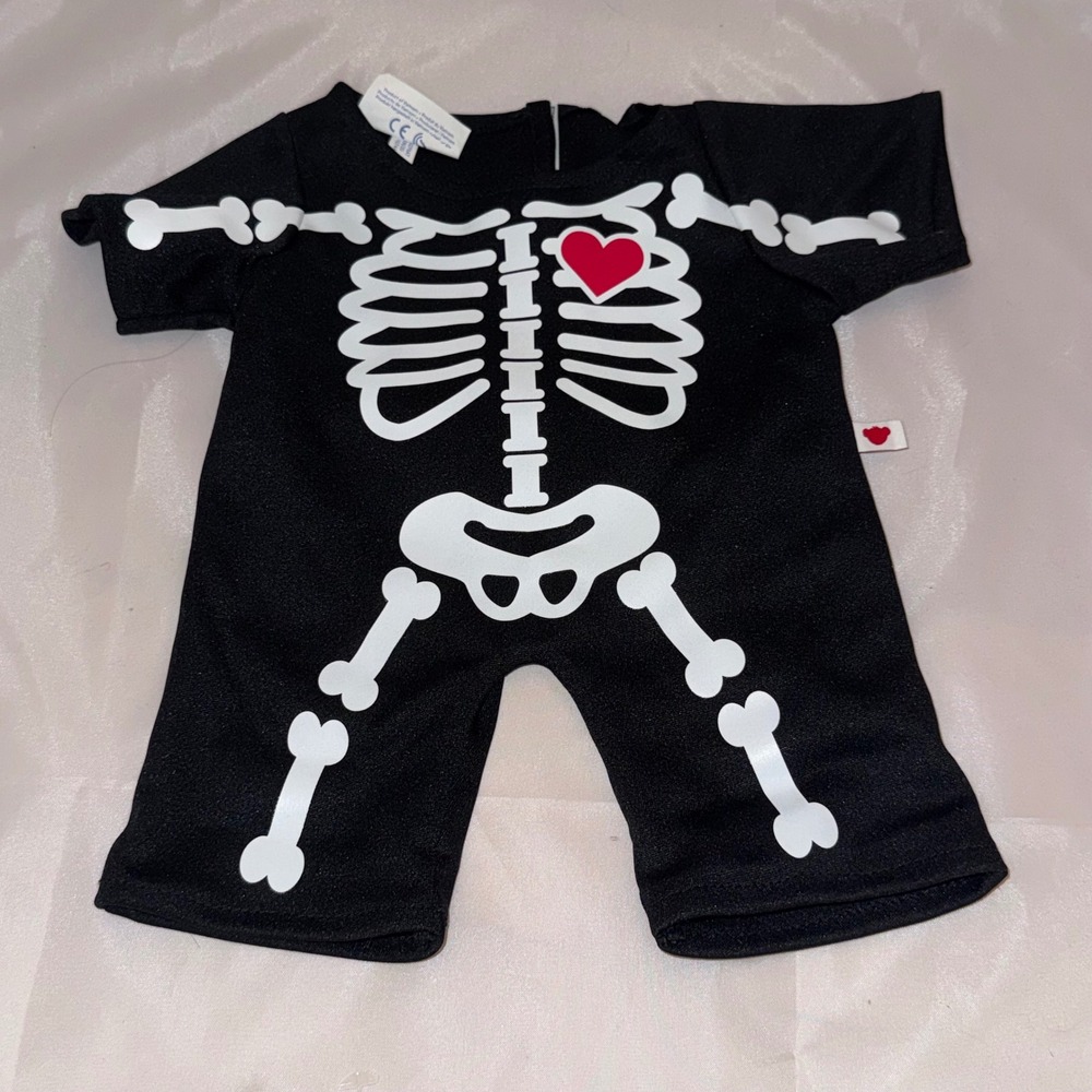 Build-A-Bear Workshop Skeleton Glow In The Dark Halloween Outfit Black 027647